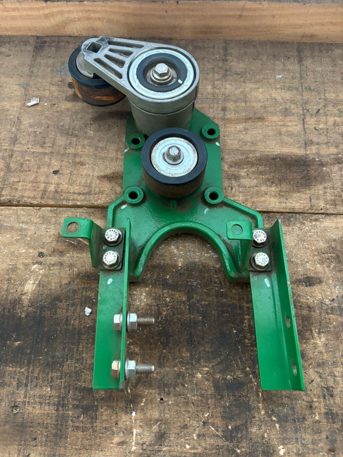 Tensor da correia (metálica) + suporte (verde) AXE72479 + HXE78625