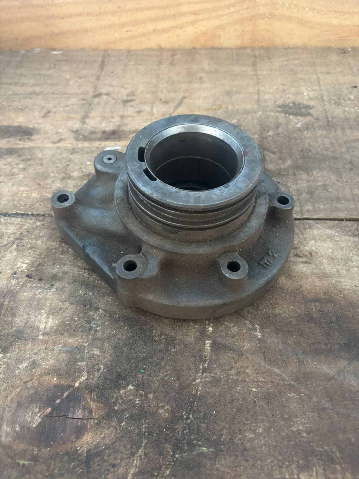 Bomba AL166744