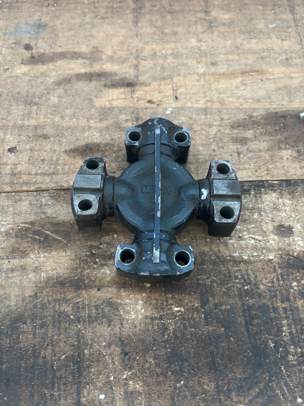 Cruzeta RE52347