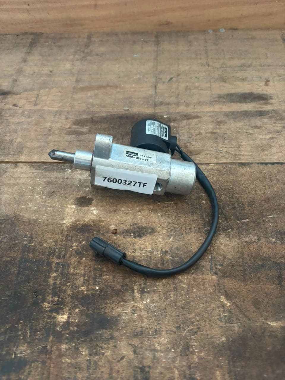 Valvula bloqueio cambio zf 7600327TF