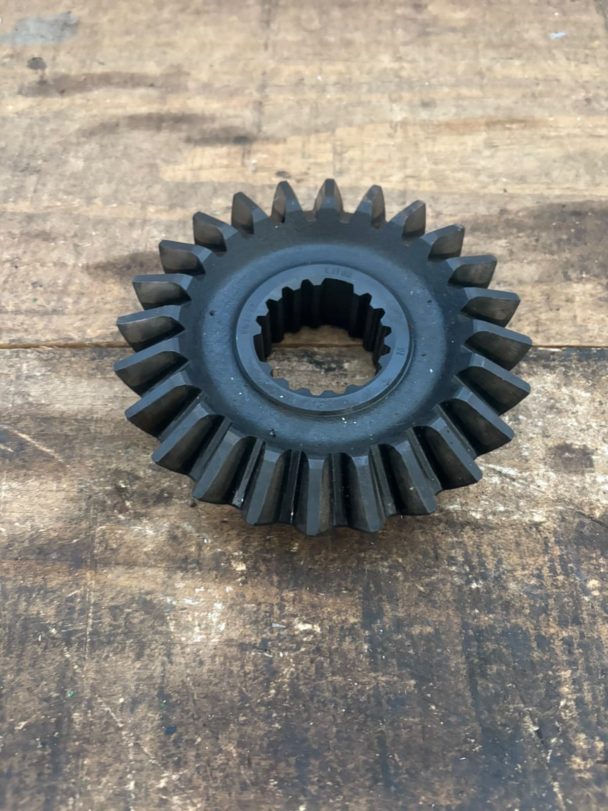 Coroa R63477
