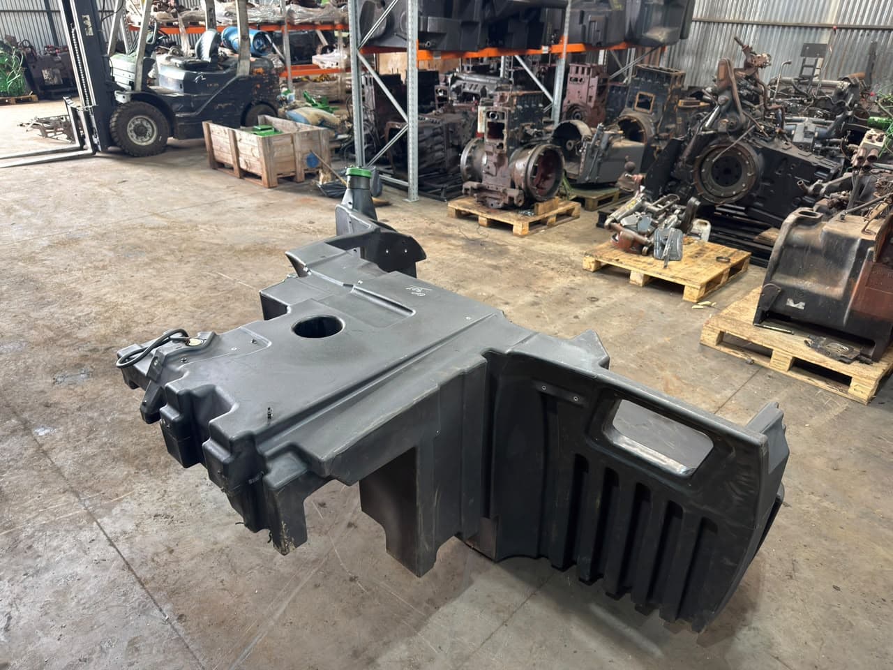Tanque de combustível john deere RE591839