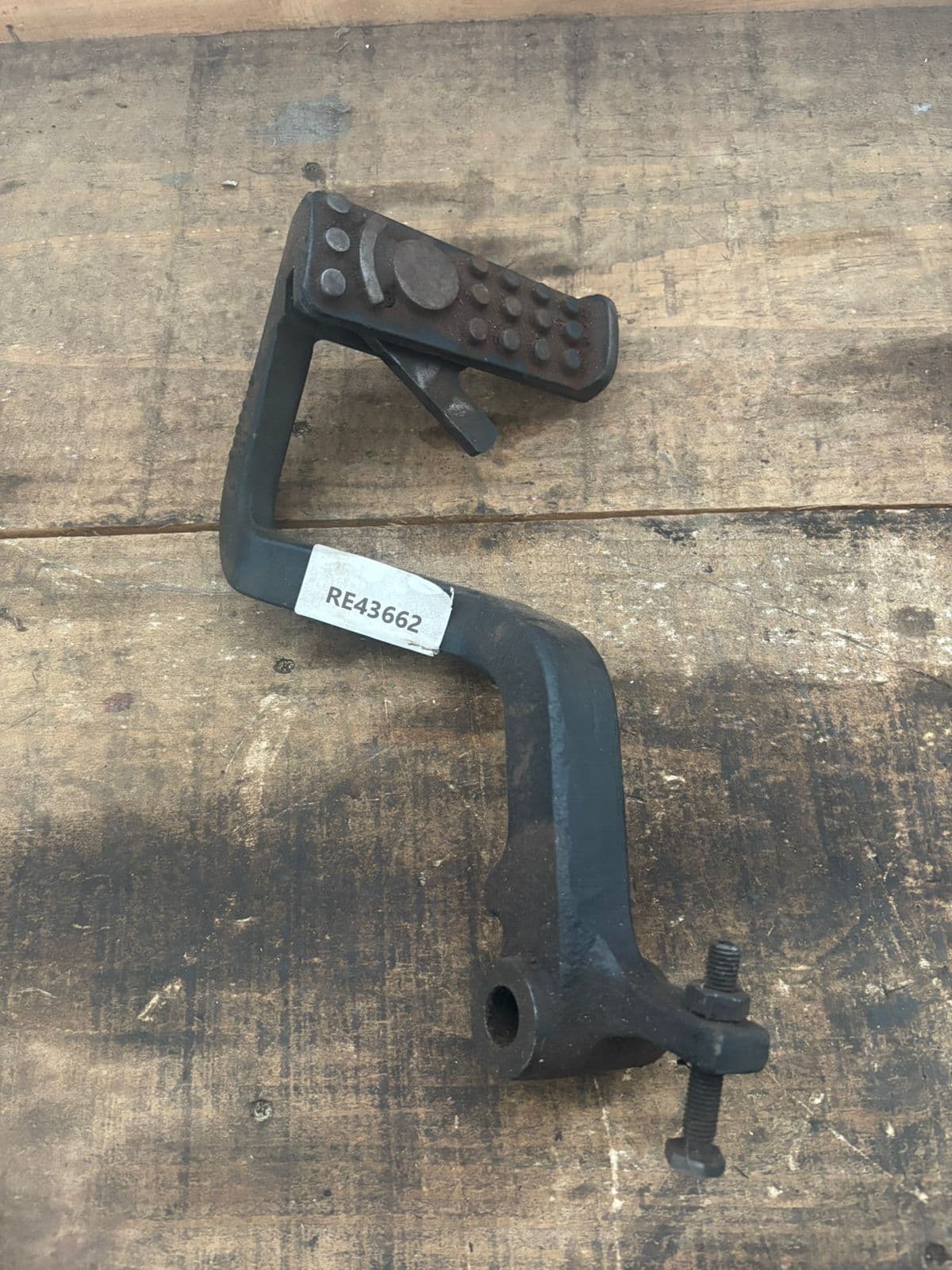 Pedal RE43662