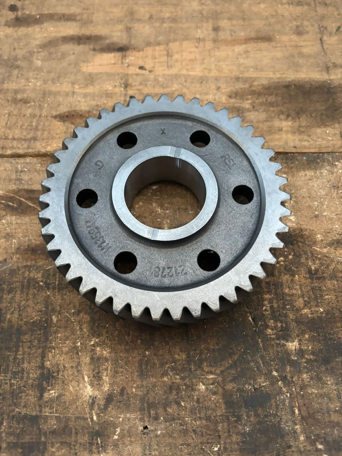 Engrenagem H135944