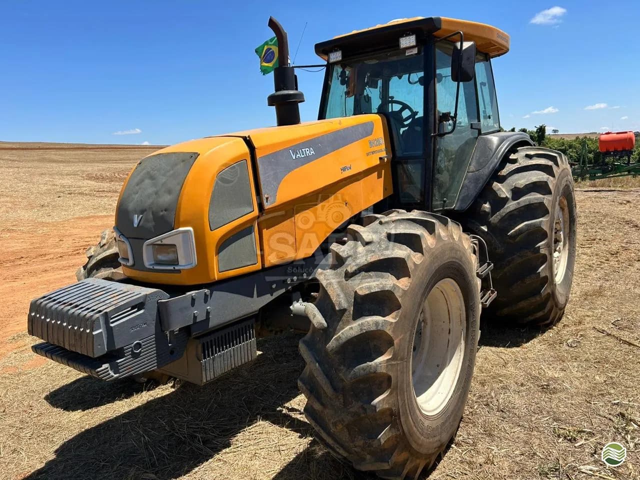 VALTRA BH 205