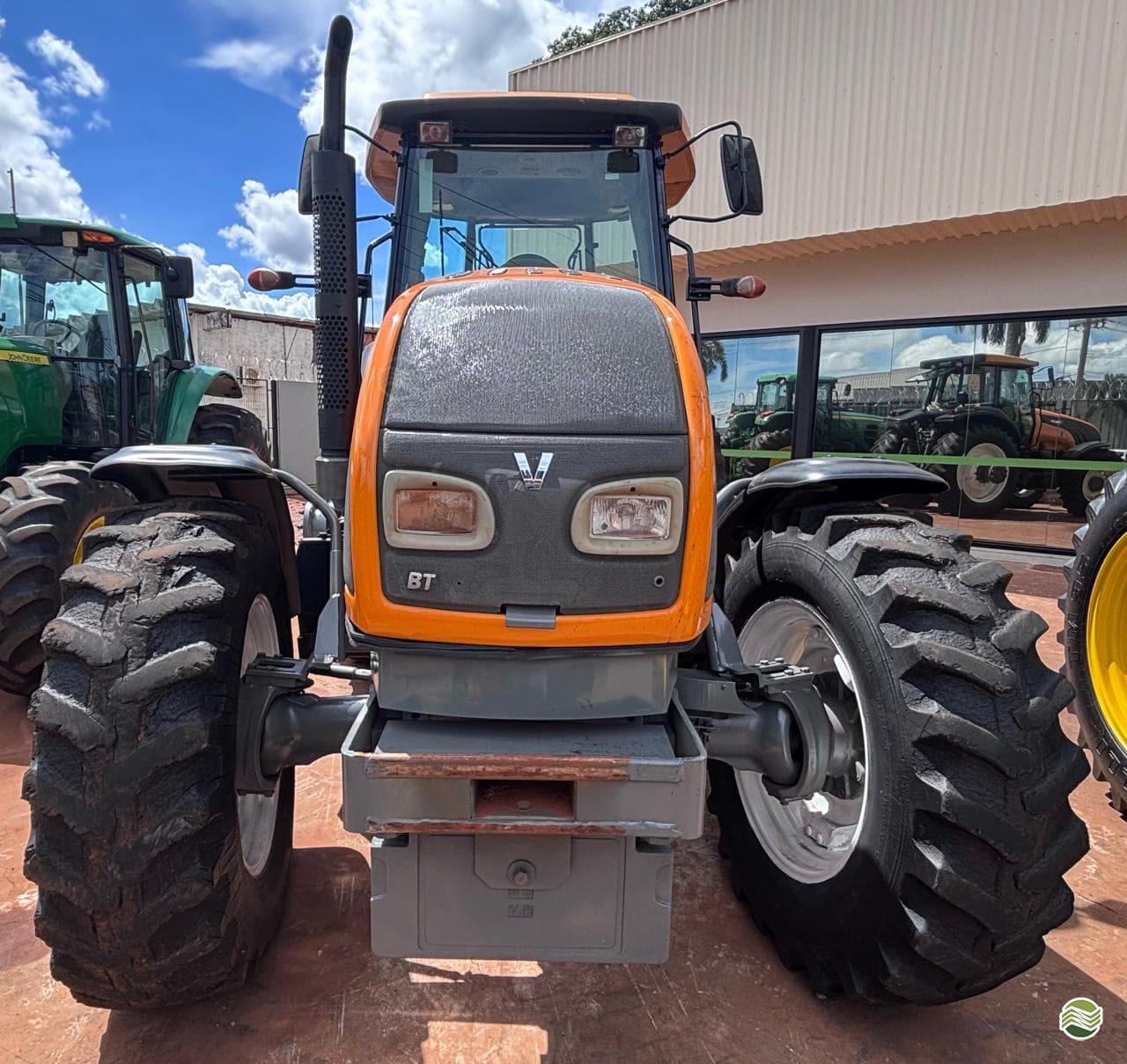 VALTRA BT 210