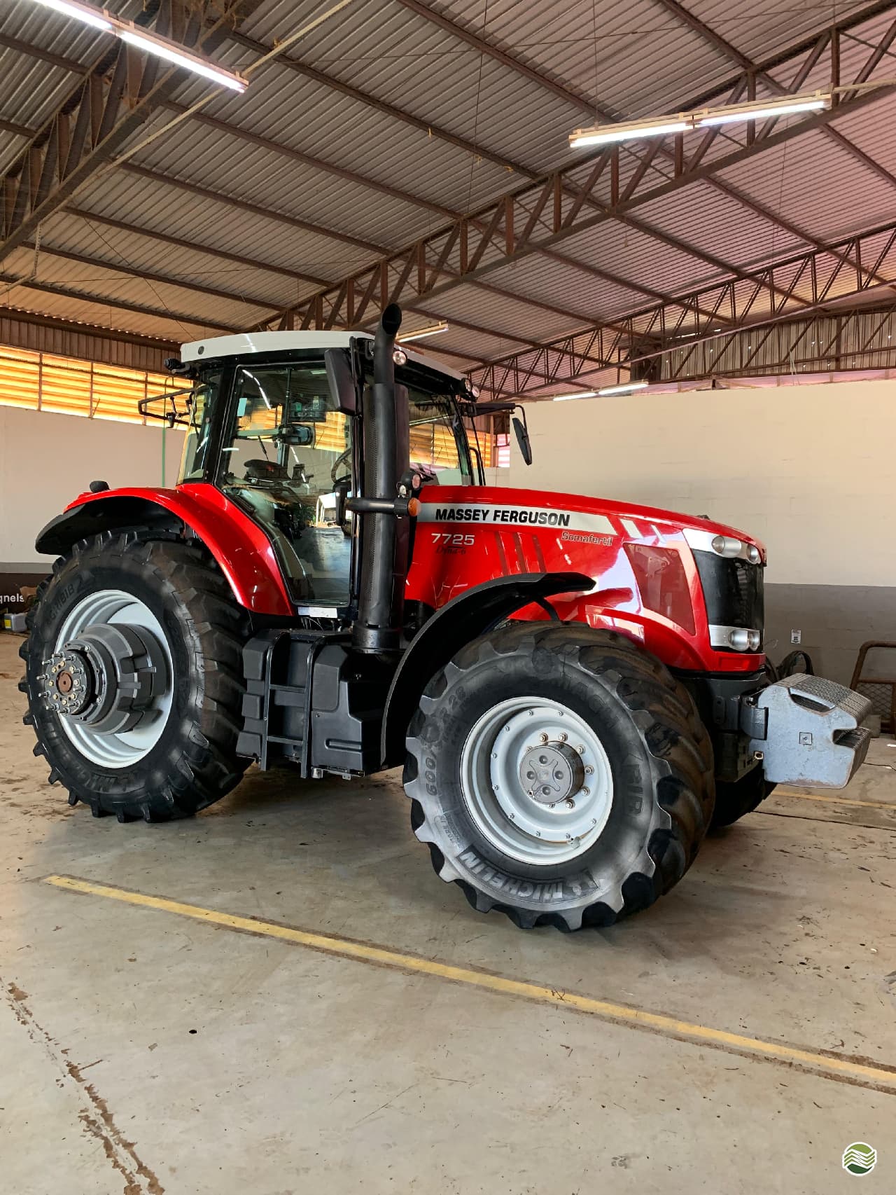 Massey Ferguson MF 7725