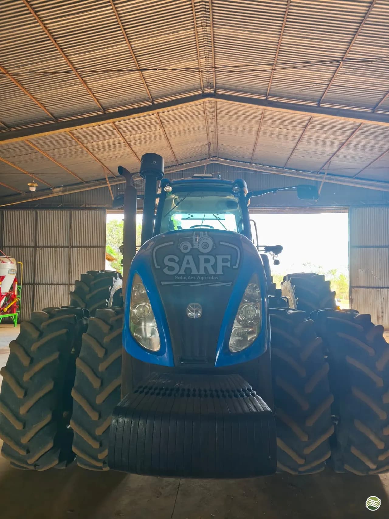 New Holland NEW T8 385