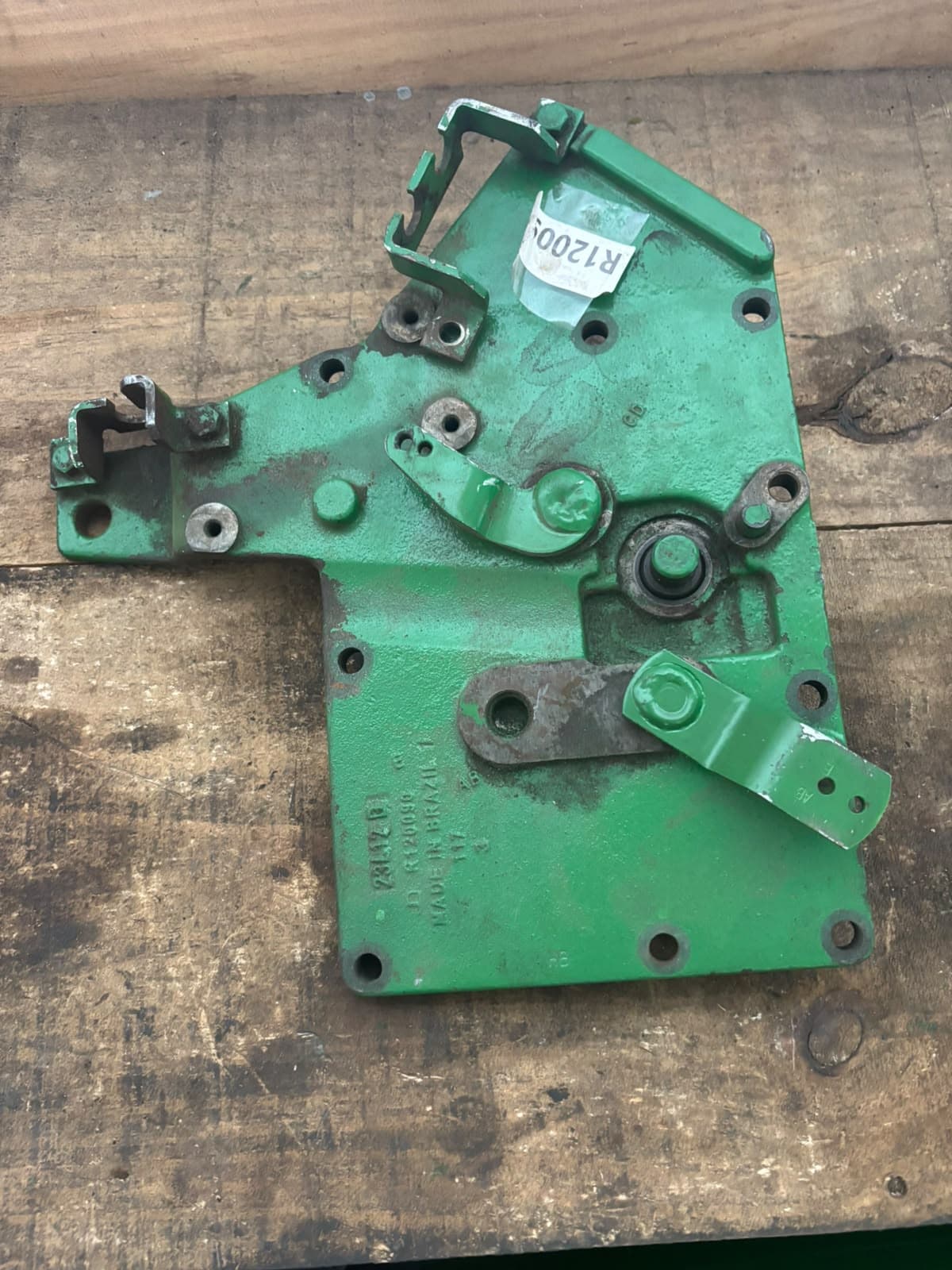 Capa R120090